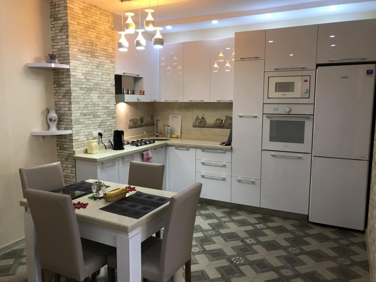 Apartment Lux With 3 Rooms Batumi Exterior foto