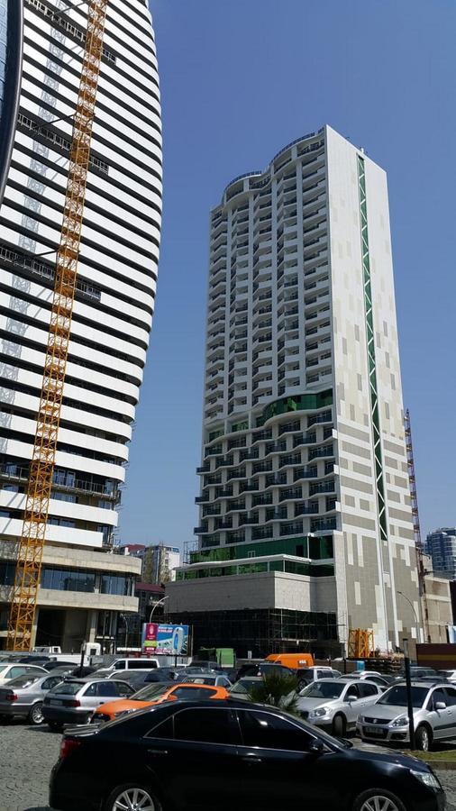 Apartment Lux With 3 Rooms Batumi Exterior foto